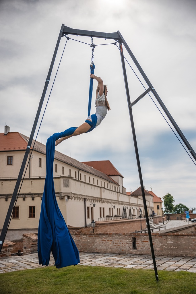 Akrobatická šála samostatná