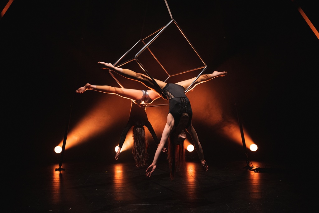 Trapézová kostka / kvádr | pevný (60x60x80)